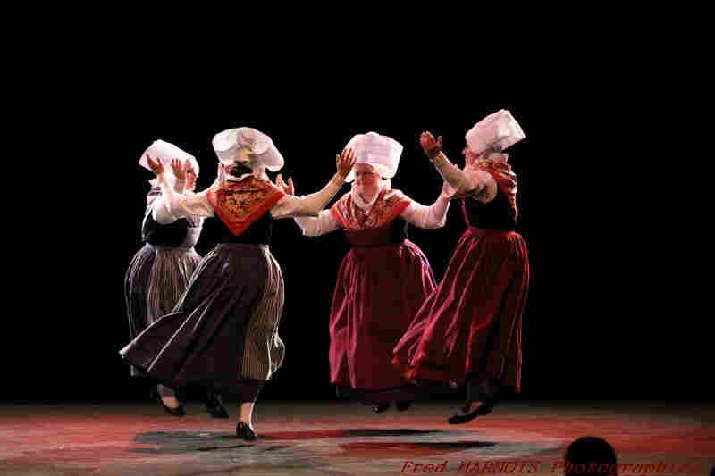 Danses bretonnes section spectacles
